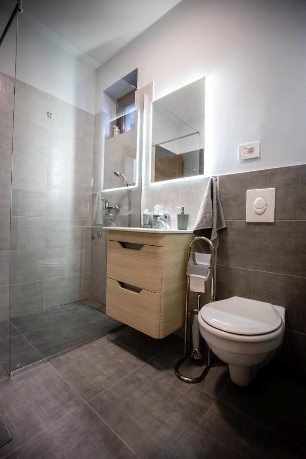 Appartement Gray Brick à Subotica Extérieur photo