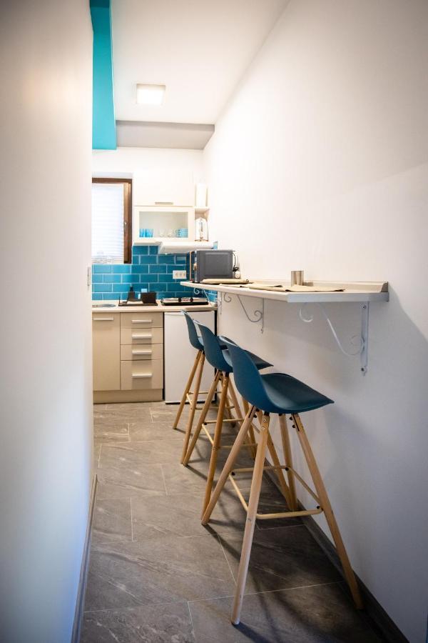Appartement Gray Brick à Subotica Extérieur photo