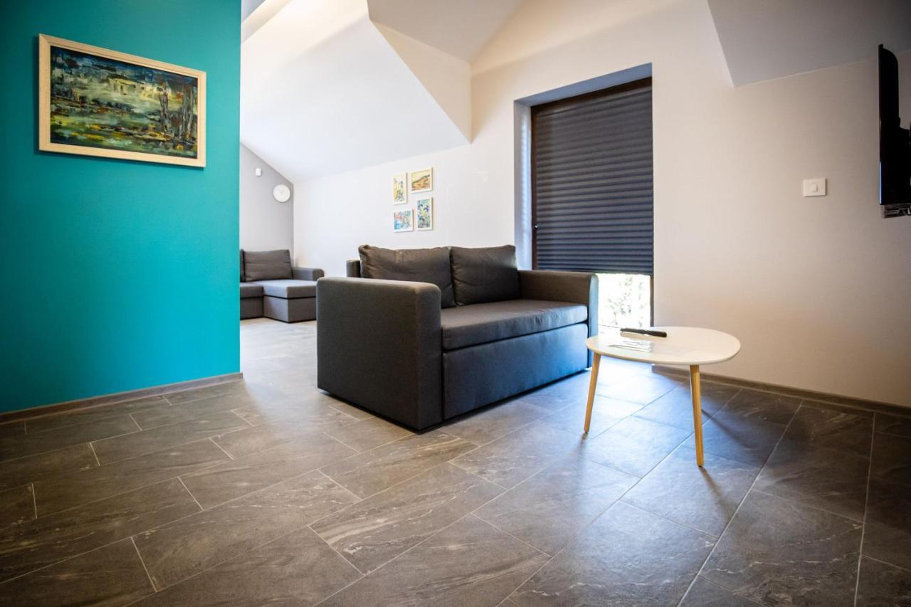 Appartement Gray Brick à Subotica Extérieur photo